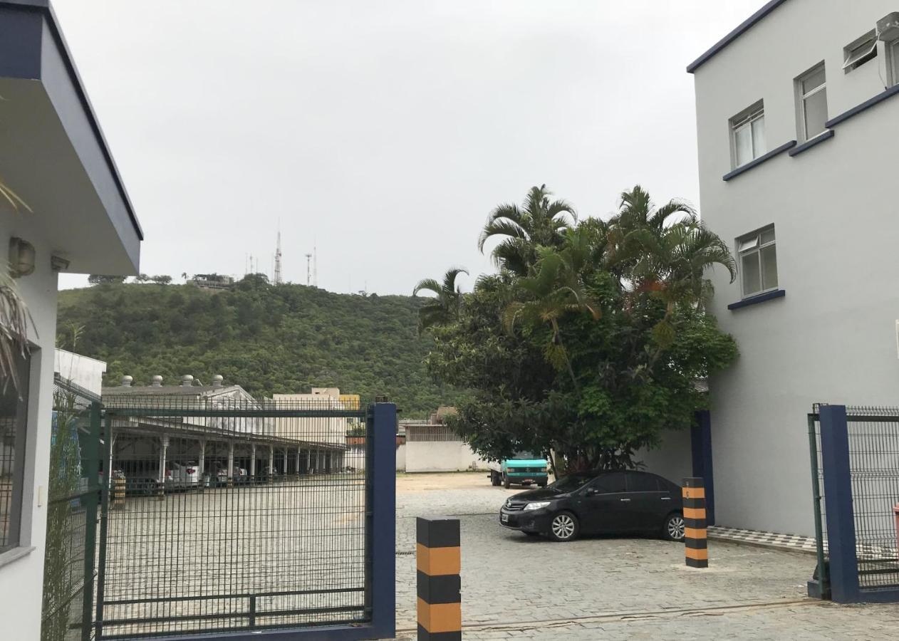 Hotel Vitoria - Itajai Exterior photo