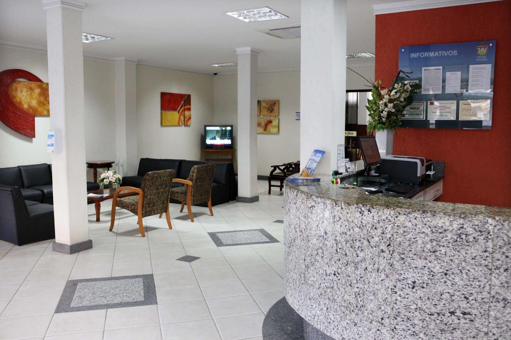 Hotel Vitoria - Itajai Exterior photo